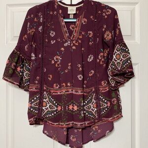 - Knox Rose Floral Maroon Blouse size XS